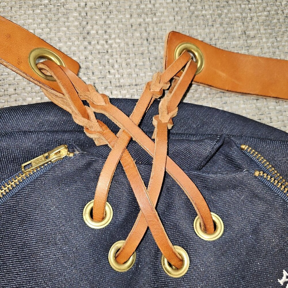 Treehouse Designs Maui Young Living Denim Leather Straps Backpack Zip - Picture 5 of 5